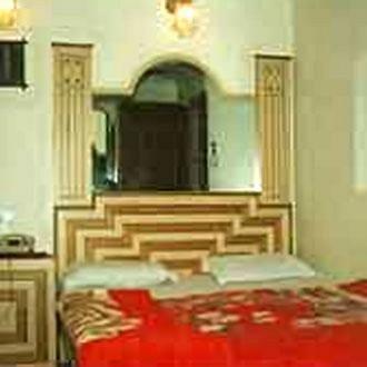 Hotel Happy Home The Lake Paradise Нейнитал Екстериор снимка